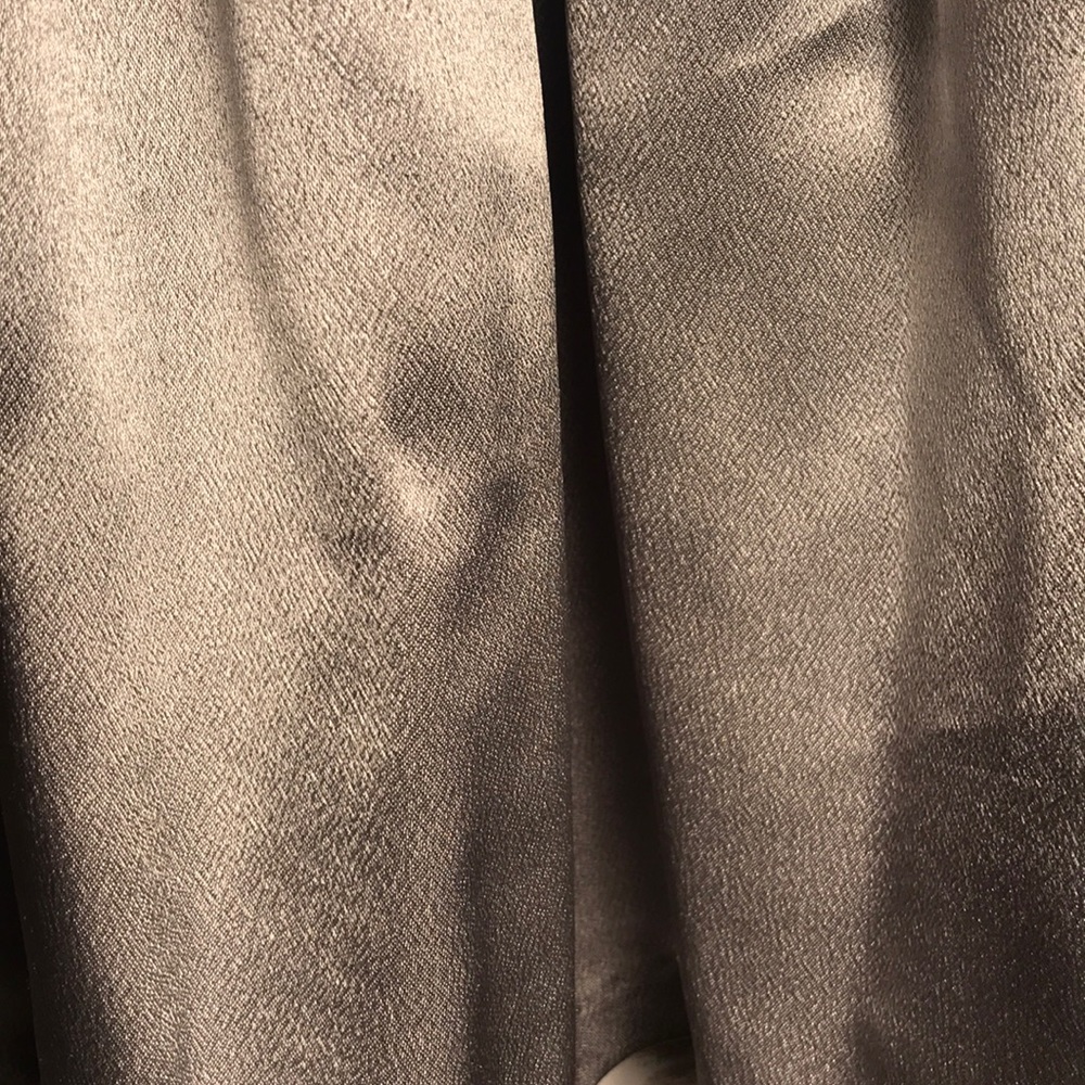 💗 Sliver Metallic Dress 💗 - Picture 3 of 4